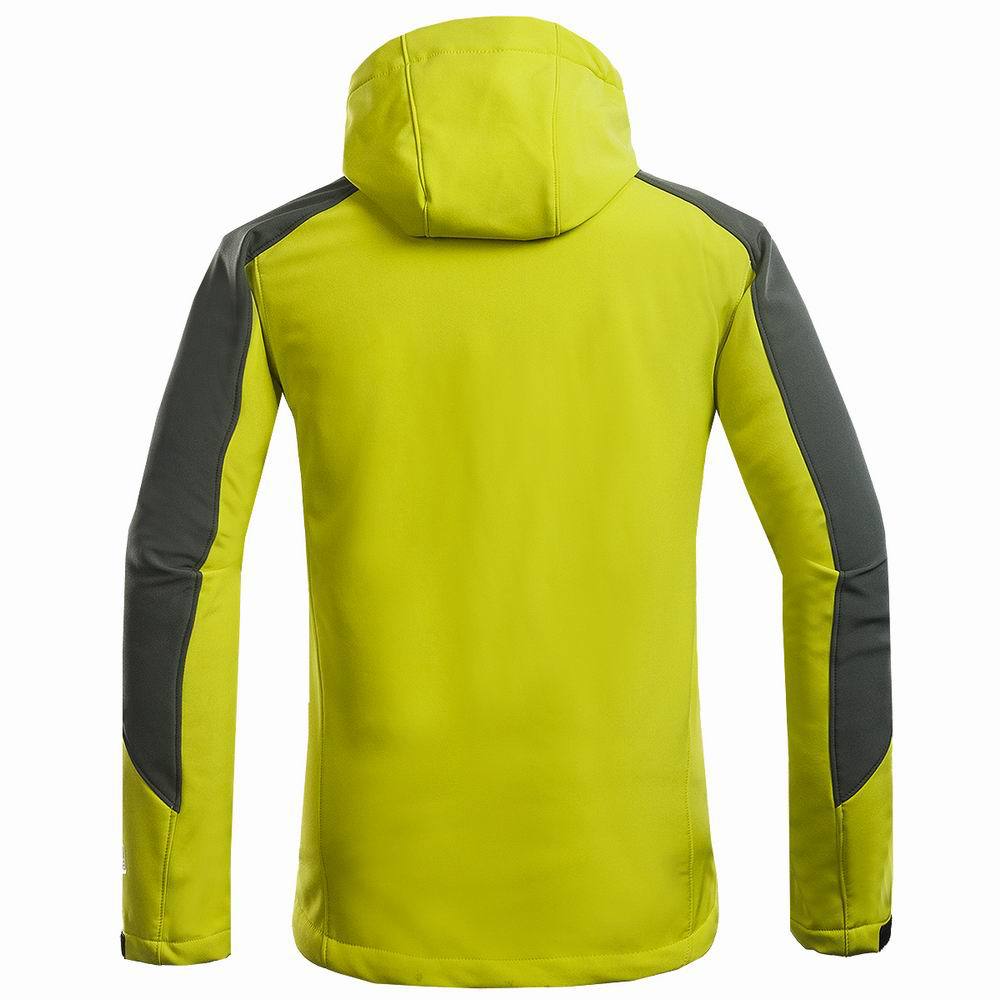 Men’s Outdoor Mountaineering Softshell Jacket for Leisure and Sports Wear