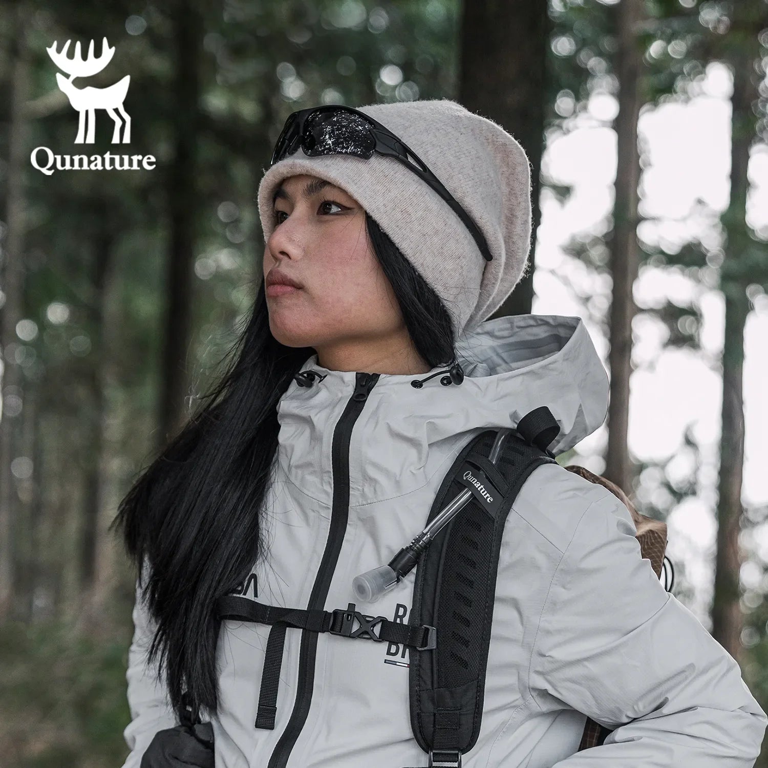 Large-capacity Hiking Backpack, Outdoor Lightweight & Waterproof Daypack, 30-35L